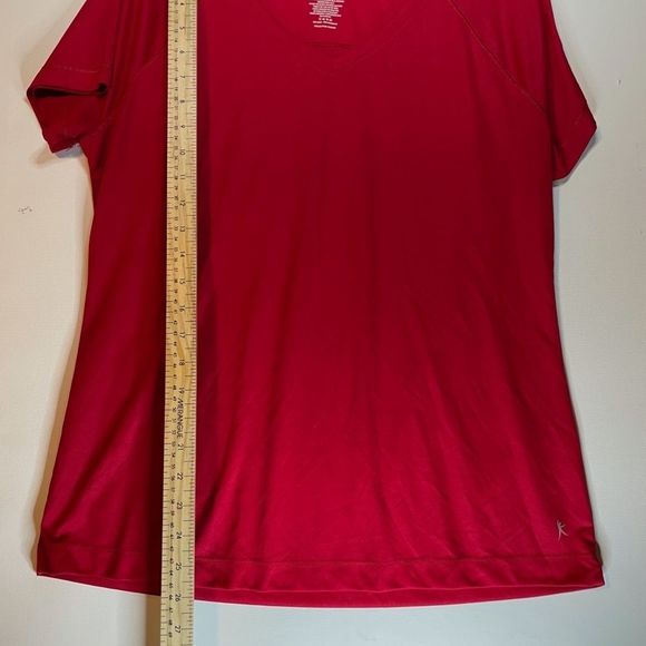 Danskin Now Womens Red V-Neck Active Size XL T-shirt Activewear Loose - Picture 6 of 7